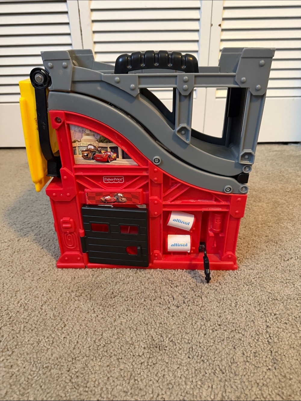 Cars Disney Fisher-Price Red, Gray & Yellow Portable Play Garage